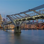 Millennium Bridge und St Paul’s Cathedral